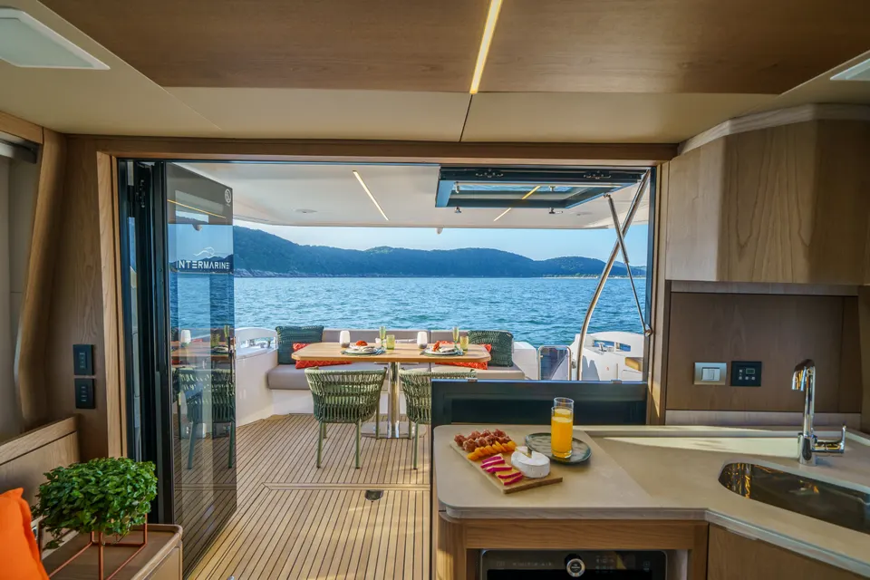 Intermarine 56 — foto 24 de 40