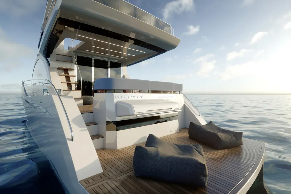 Intermarine 580HDF — foto 6 de 12