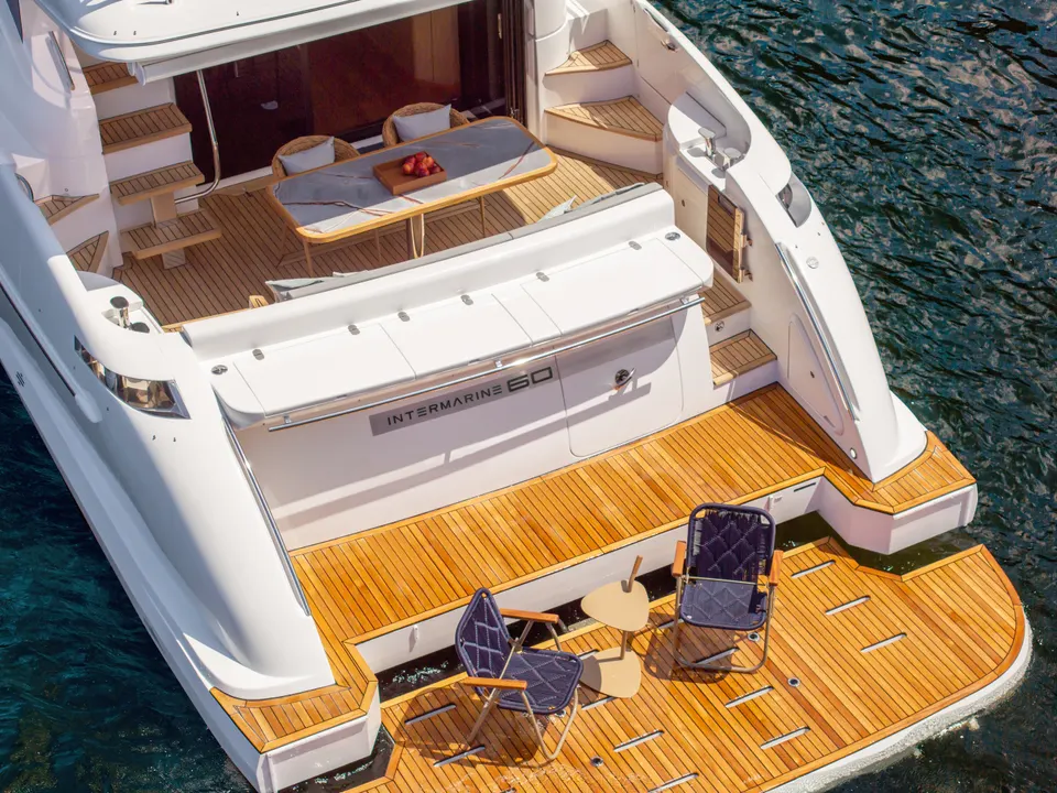 Intermarine 60 — foto 16 de 55