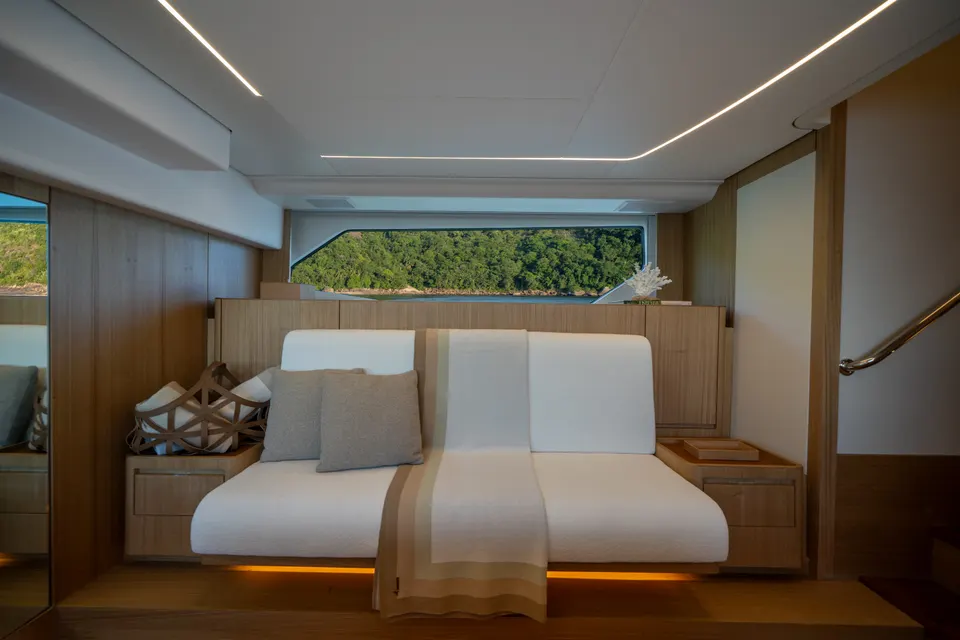 Intermarine 60 — foto 29 de 55