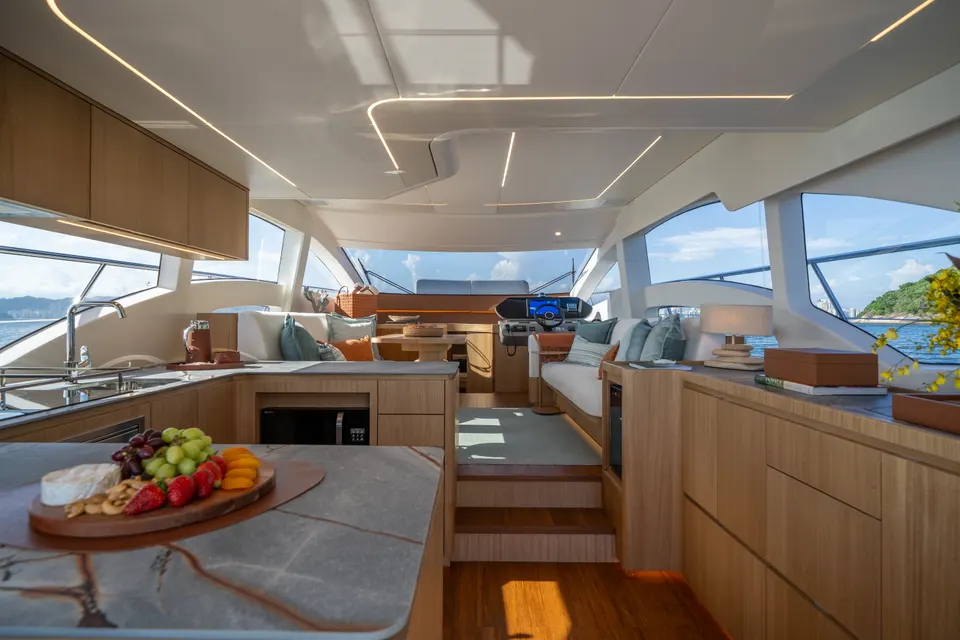Intermarine 60 — foto 39 de 55