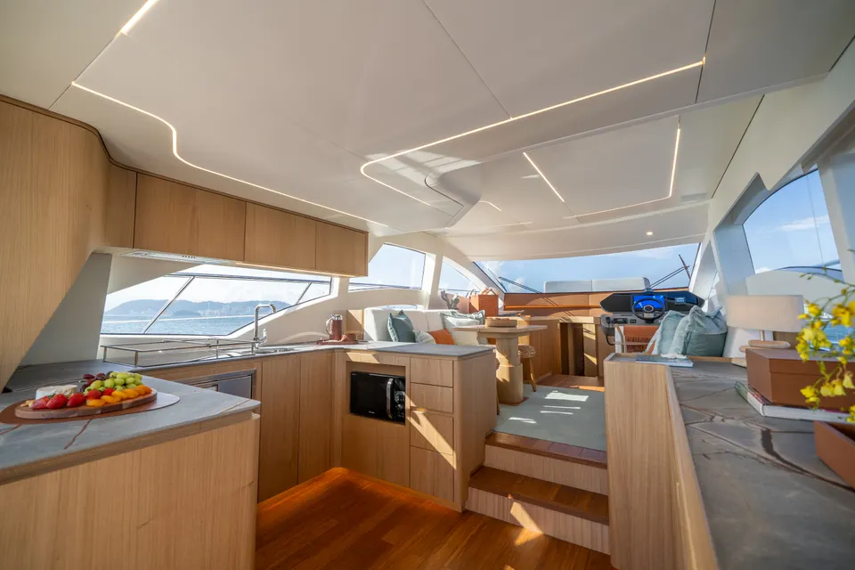 Intermarine 60 — foto 43 de 55