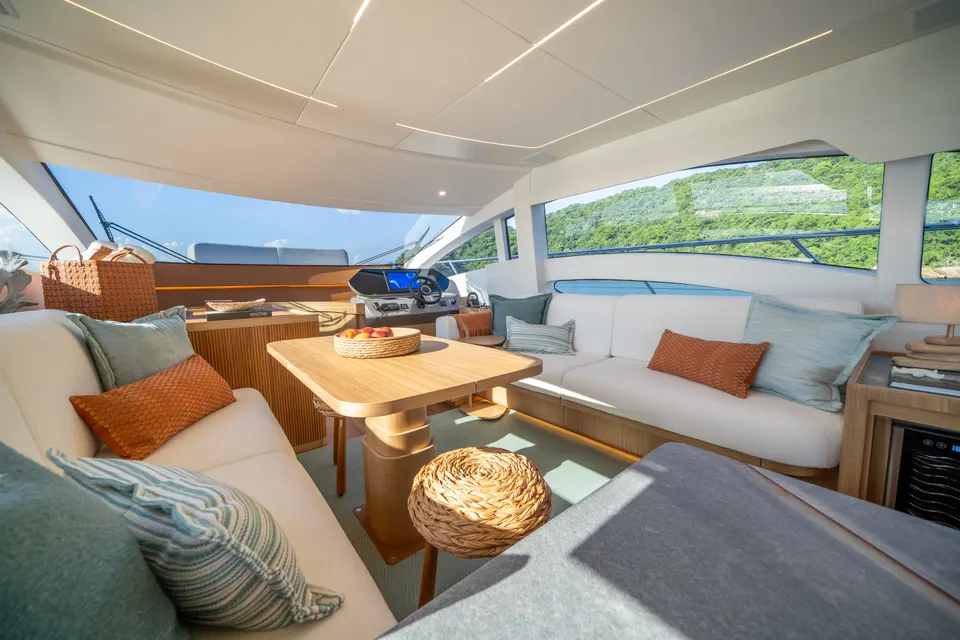 Intermarine 60 — foto 48 de 55