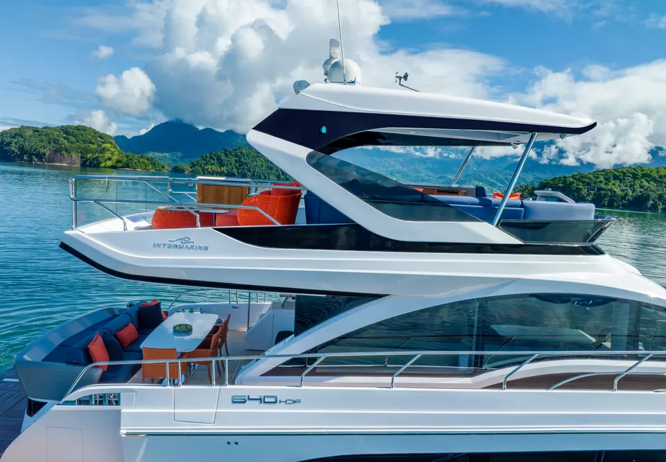 Intermarine 640HDF — foto 1 de 37