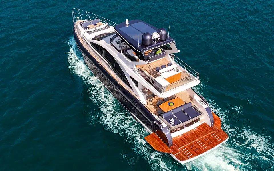 Intermarine 70 — foto 2 de 31
