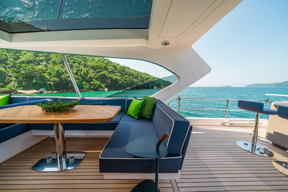 Intermarine 70 — foto 7 de 31