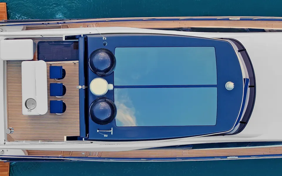 Intermarine 70 — foto 8 de 31