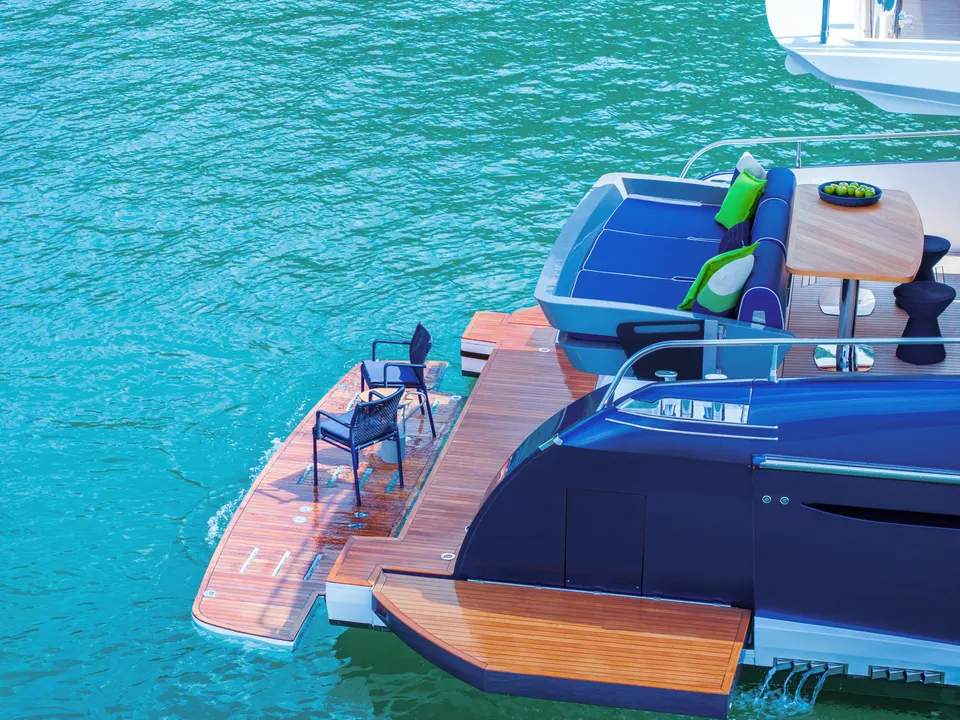 Intermarine 70 — foto 16 de 31