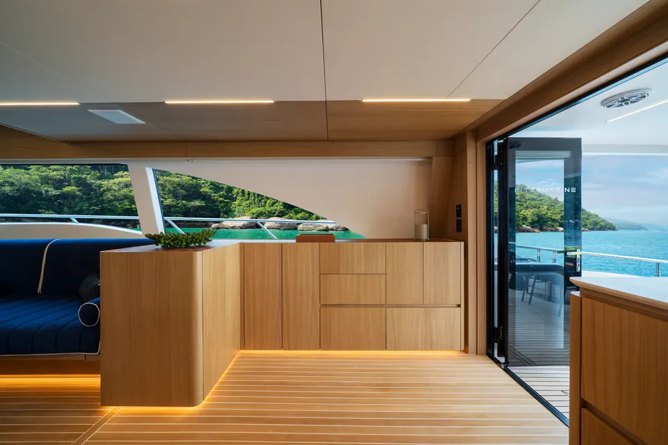 Intermarine 70 — foto 20 de 31