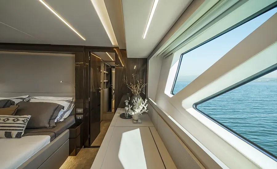 Intermarine 80 — foto 5 de 13